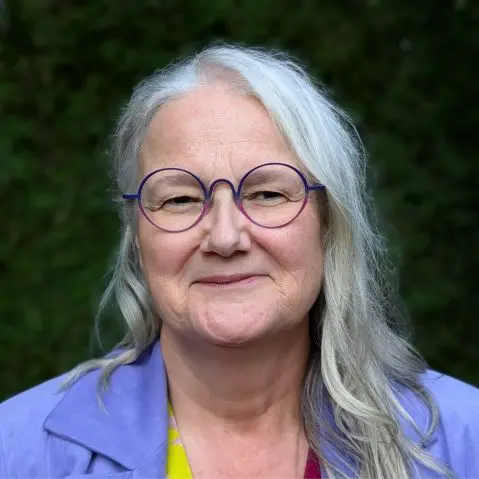 Marie Van Aperen